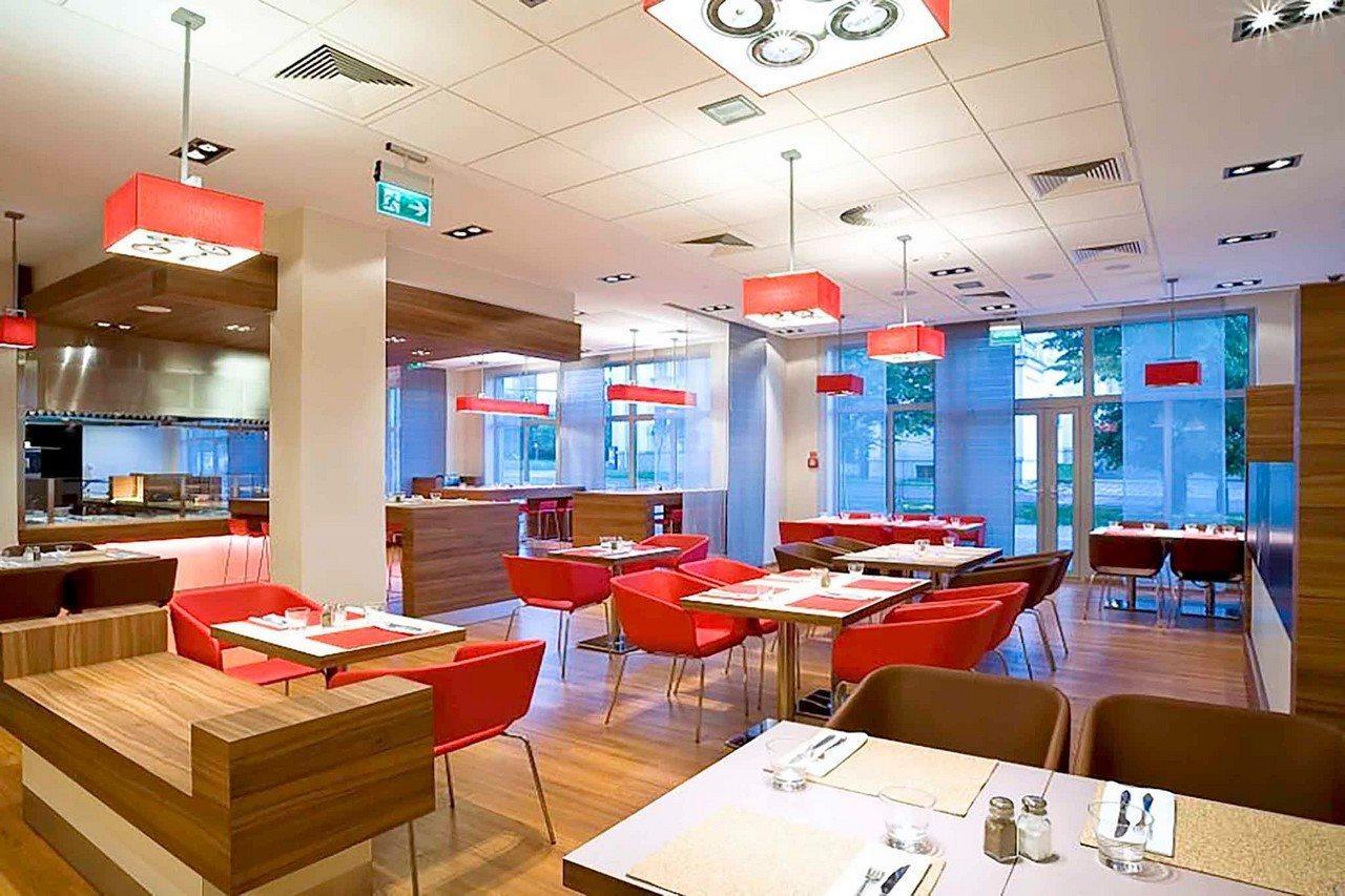 Hotel Ibis Kielce Centrum Εξωτερικό φωτογραφία
